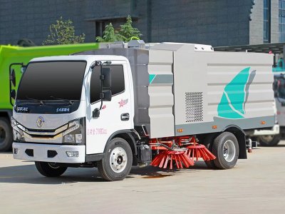 東風多利卡6方掃路車