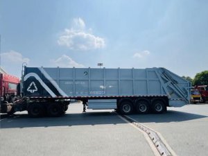 泛亚电竞壓縮式垃圾半掛車